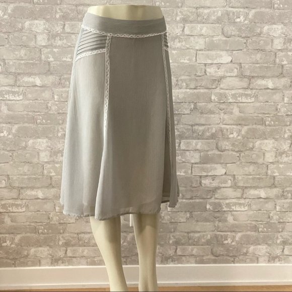 NWOT Lightweight A-Line Skirt - Picture 9 of 9